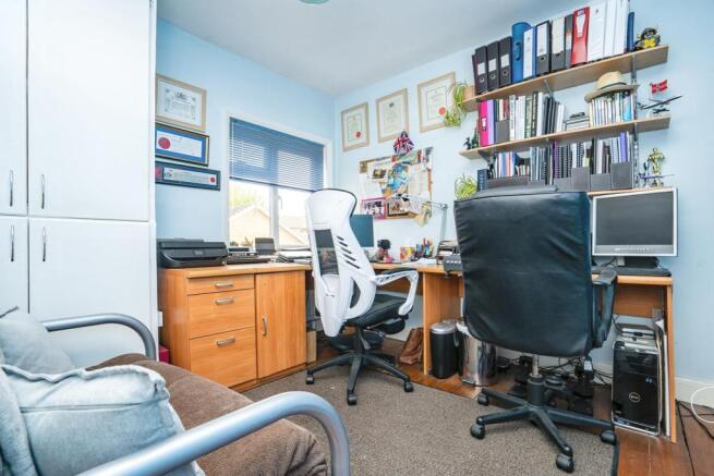 Photo 9