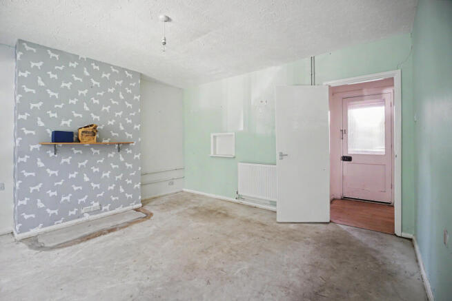 2 Gibbins Lane, Warfield, Bracknell, Berks, RG42 6AP