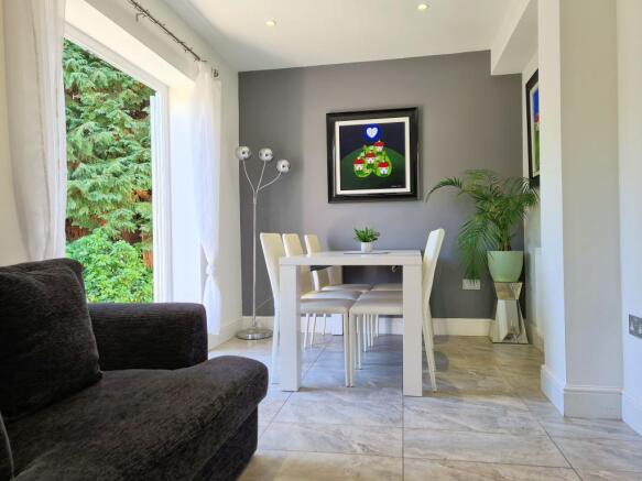 Dining/Family Room