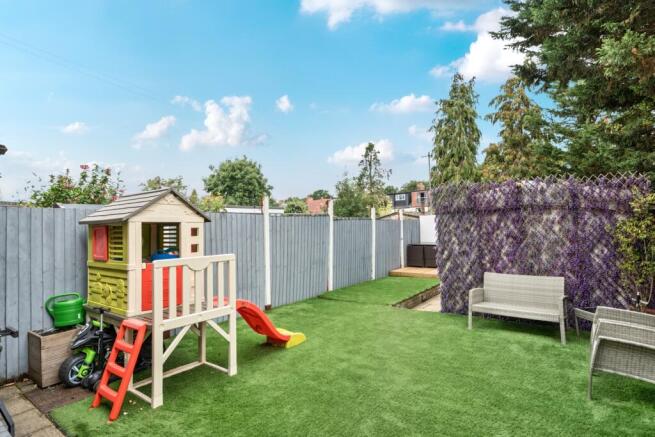 1323981-16-6880ad31a38f3