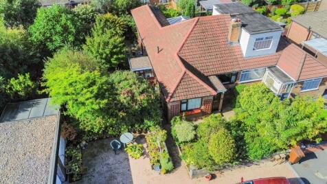 Burnham Grove, Wigan, WN2