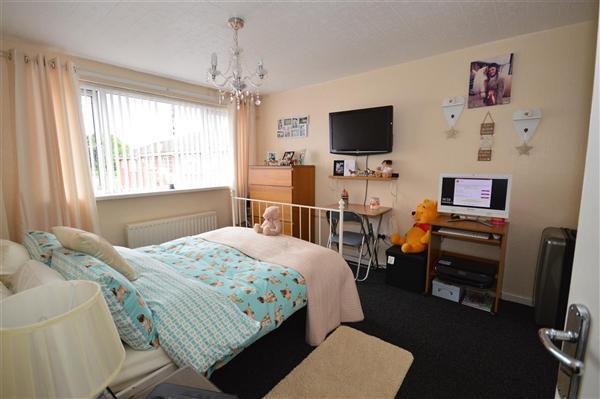BEDROOM (2)