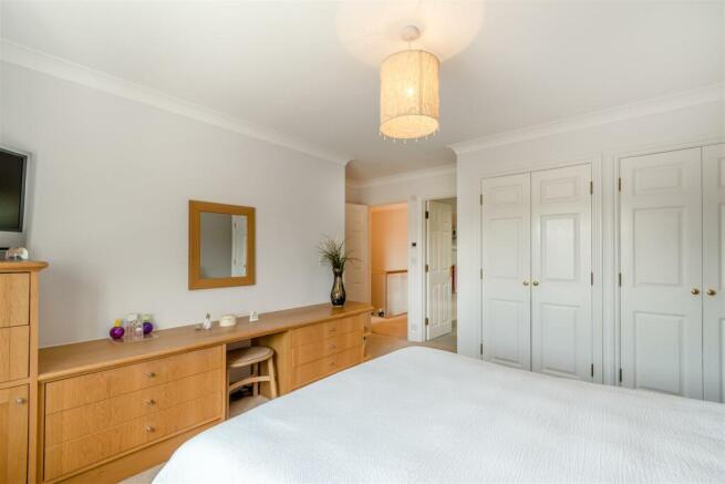 8556436-interior06.jpg