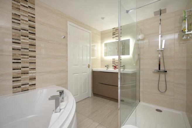 Ensuite