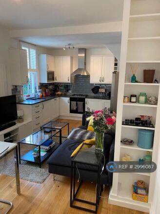 Living Room/Kitchen ~20'X11'