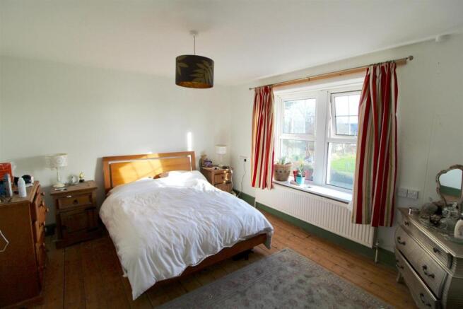 Melvin House bedroom.jpg