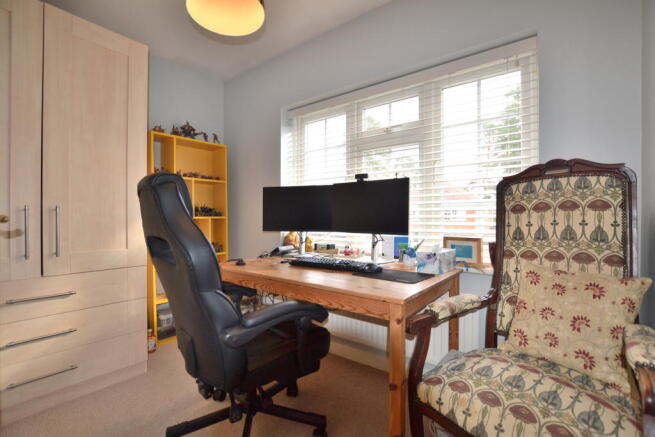 Photo 12