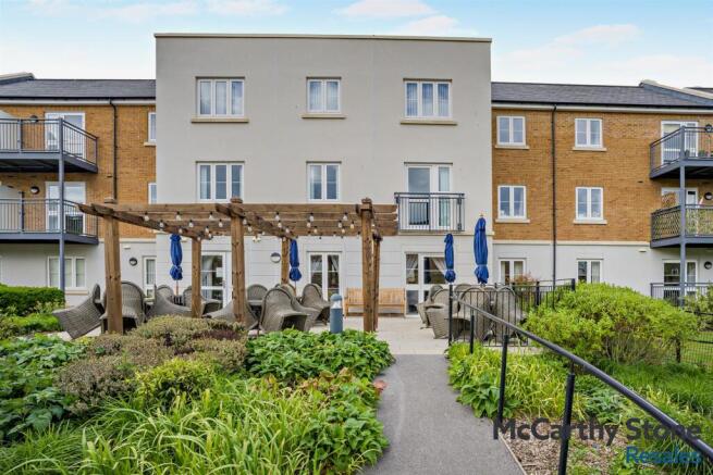 Casterbridge Court