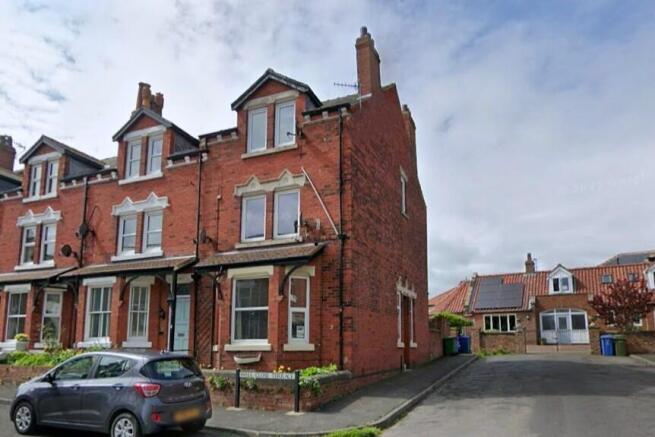 2 bed Flat for sale Image 10
