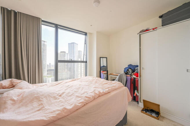 Hampton Tower, Canary Wharf, London, E14 photo 4