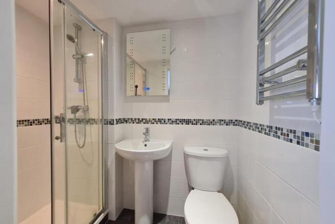 Master En-suite