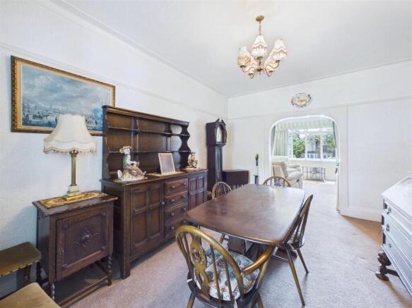 3 bed Semi-Detached for sale Image 4