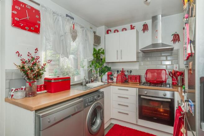 1 bed Terraced for sale Image 5