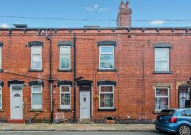 29, Whingate Avenue, Armley, Leeds LS12 3RE