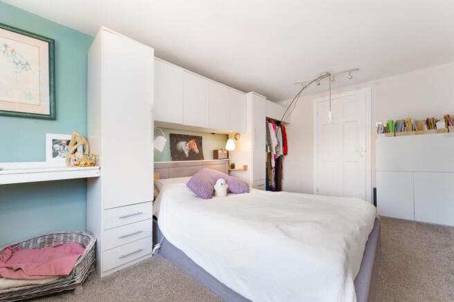 3 bed Semi-Detached for sale Image 6