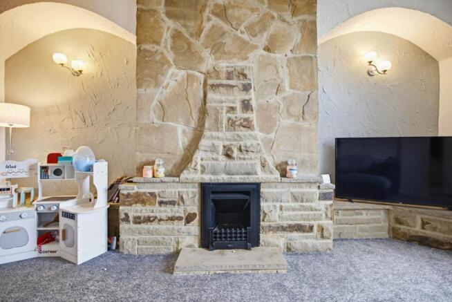 2 bed End of Terrace for sale Image 7