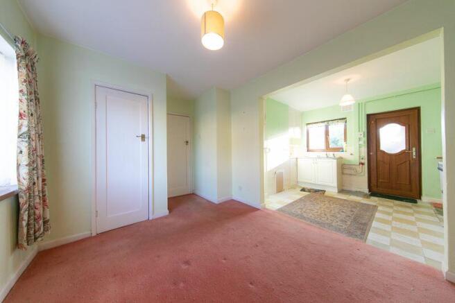 Dining room & kitchen