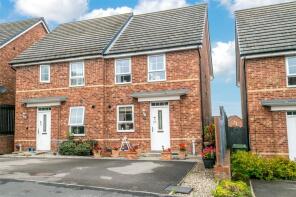 40, Walmer Grove, Pudsey LS28 9HL