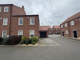 14, Blossom Grove, Retford DN22 7XH
