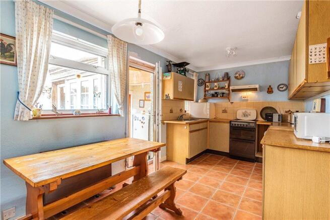 Kitchen / Dining
