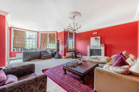 Bracknell Gardens, Hampstead, London, NW3