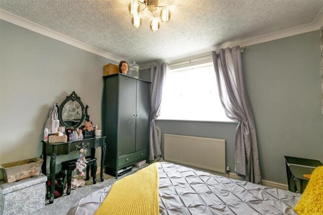 [] - 27 Mount Crescent_0250-HDR copy.jpg