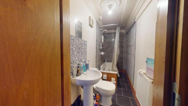 6 bed Terraced to rent Image 6