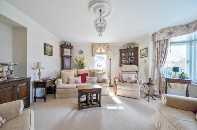 1425727-7-69b1b4b...