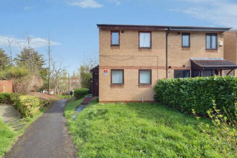 Ambridge Grove, Peartree Bridge, Milton Keynes, Buckinghamshire, MK6