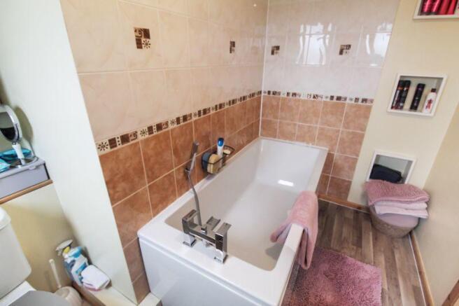 Ensuite 2