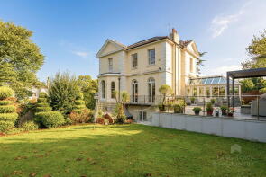 8, Seymour Drive, Plymouth PL3 5BG