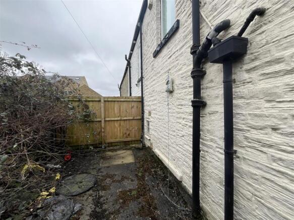 1 bed Terraced for sale Image 5