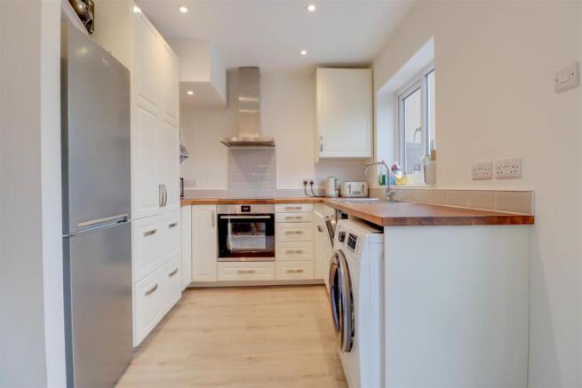 13 SANDOWN CLOSE 2025-10.jpg