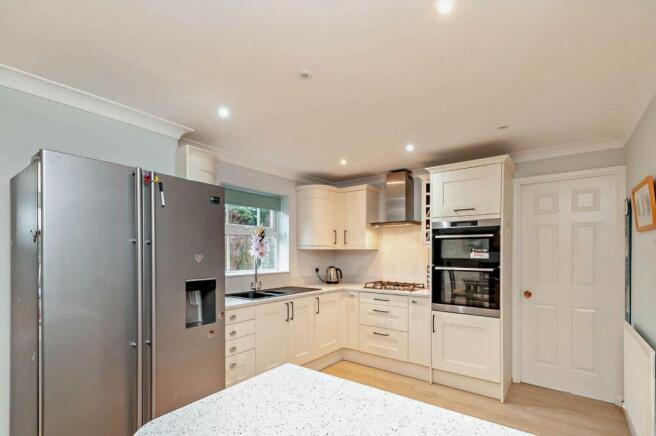 8537070-interior16-800.jpg
