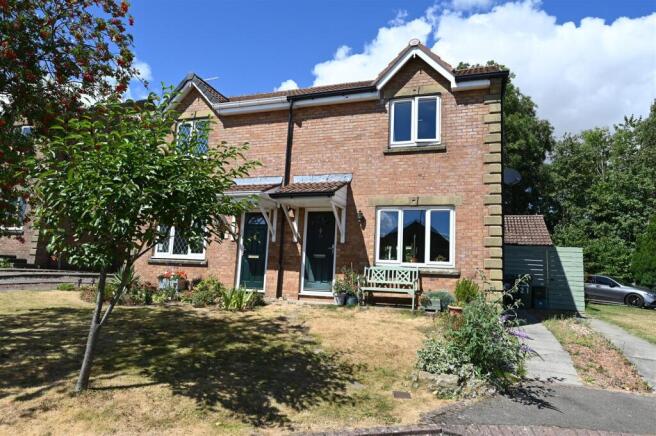 3 bed Semi-Detached for sale in richmond