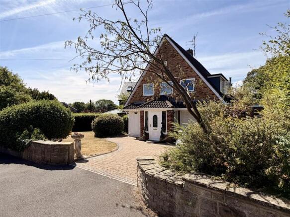 4 bed Detached to rent in sheffield
