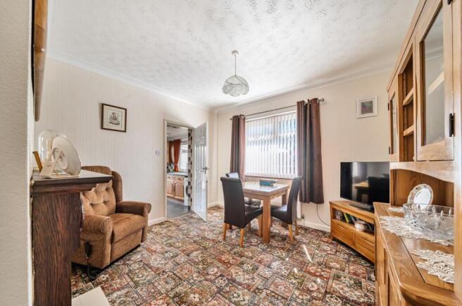 2 bed Detached Bungalow for sale Image 5