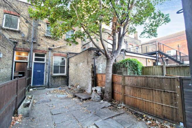 21B Ripple Road, Barking, Essex, IG11 7NP