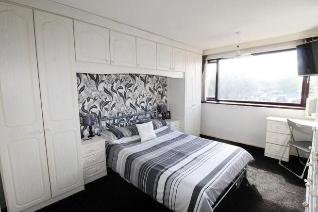 3 bed Semi-Detached for sale Image 12
