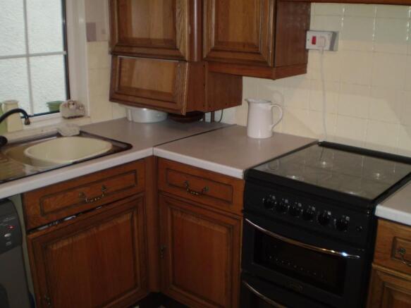 Kitchen (2)