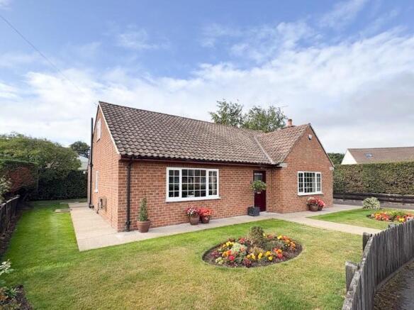 4 bed Detached for sale Image 5