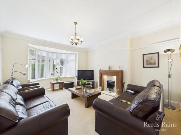 4 bed Semi-Detached for sale Image 7