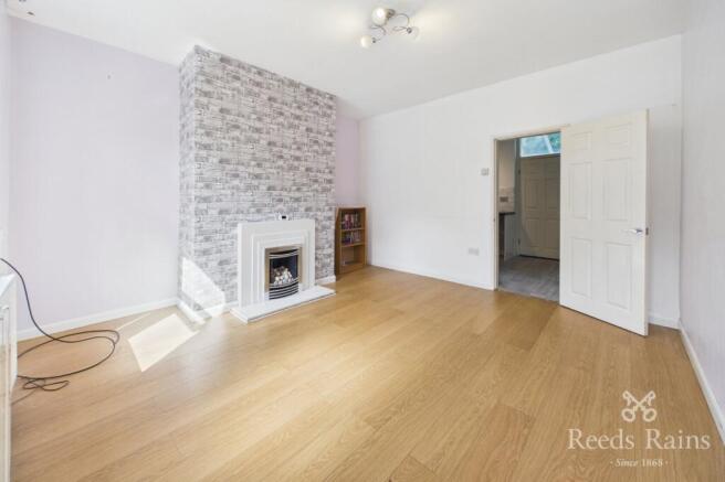 3 bed Terraced for sale Image 4