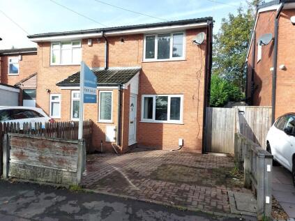 Higher Wood Street, Middleton, M24
