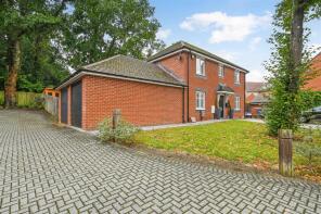 52, Oaklands Avenue, Rowland's Castle PO9 6BQ