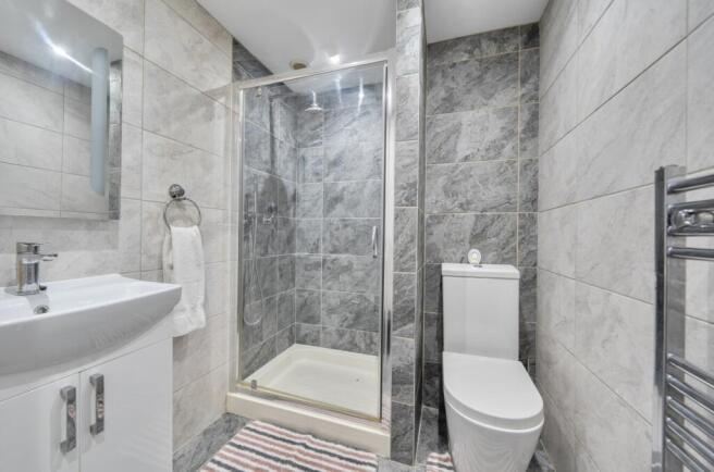 Nicholas Close, South Ockendon, Essex, RM15 6NJ photo 4