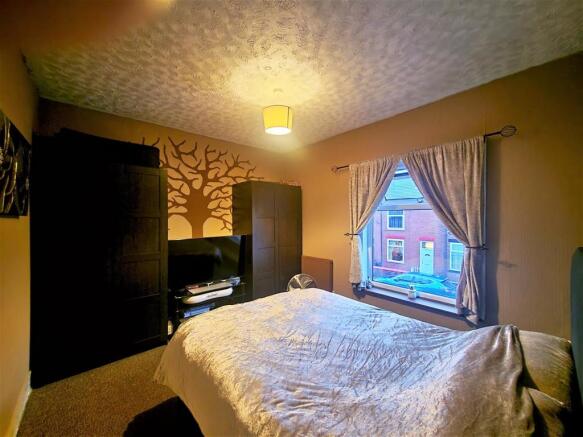 Bedroom One.jpg