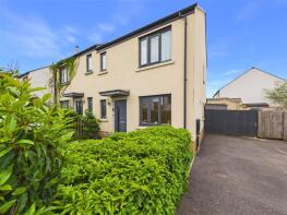 87, Broom Park, Okehampton EX20 1FT
