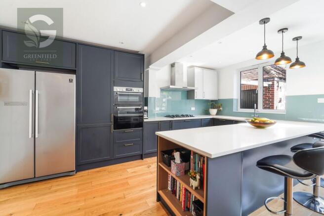 Green Lanes, West Ewell, Epsom, Surrey, KT19 9UJ