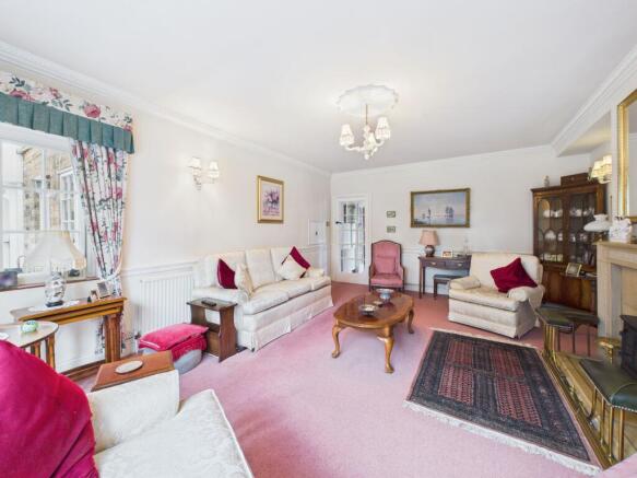 3 bed Detached for sale Image 11